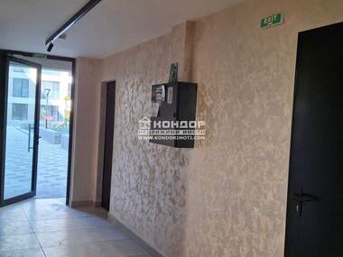 Vânzare - Apartament în Trakia,  Plovdiv