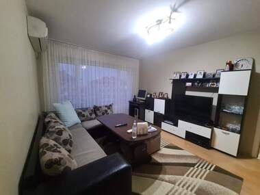 Vânzare - Apartament în Ceervena stena,  Haskovo