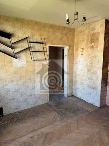 Vânzare - Apartament în Dianabad,  Sofia