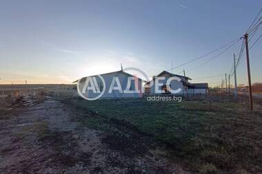 For sale - House in Prolesha,  Sofia Oblast