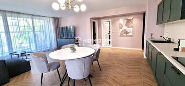 Vânzare - Apartament în Kărșiaka,  Plovdiv