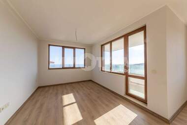 Продажба - Апартамент във Виница,  Варна