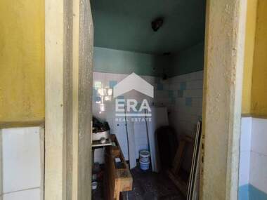 For sale - Floor of a house in Makedonski,  Haskovo