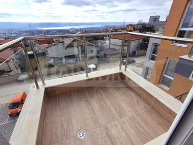 Vânzare - Apartament în Pceelina,  Varna