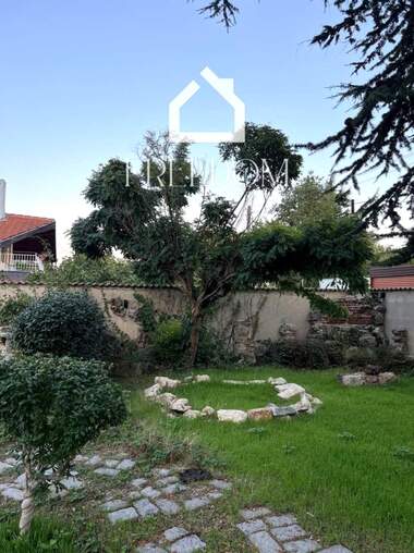 For rent - House in Alen mak,  Varna