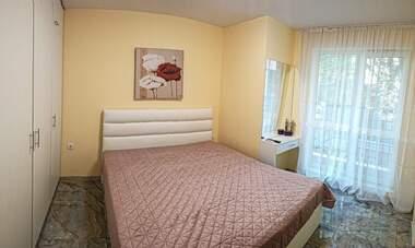 Miete - Wohnung in Bratia Miladinowi,  Burgas