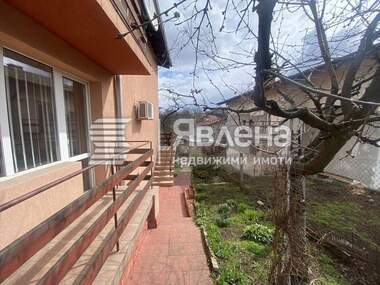 For sale - House in Bankia,  Sofia