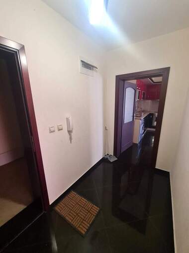 Închiriere - Apartament în Badema,  Haskovo