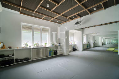 Verkauf - Wohnung in Center,  Sovia