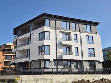 Vânzare - Apartament în Țarevo,  Burgas