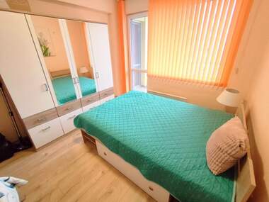 Închiriere - Apartament în Slaveîkov,  Burgas