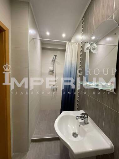 Închiriere - Apartament în Okrăjna bolnița - Generali,  Varna