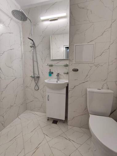 Închiriere - Apartament în Slaveîkov,  Burgas