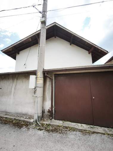 Vânzare - Casă în Baîkușeva mahala,  Pernik