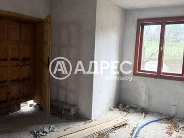 For sale - House in Bankia,  Sofia