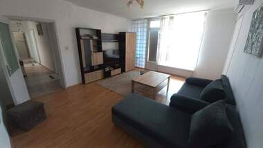 Închiriere - Apartament în Kamenița 1,  Plovdiv