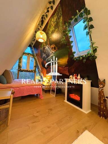 For sale - House in Rasnik,  Pernik
