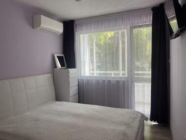 Miete - Wohnung in Mladejki halm,  Plowdiw