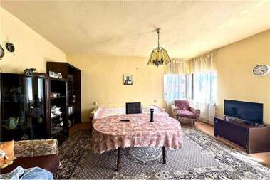 Vânzare - Casă în Vetrinți,  Veliko Tărnovo