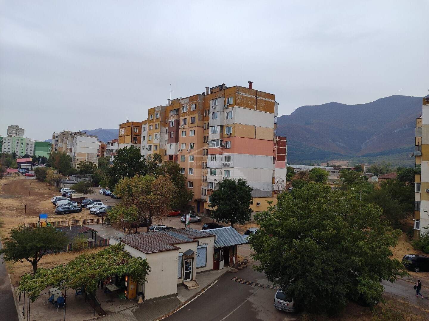 Тристаен Апартамент в Сениче, Враца – снимка 10
