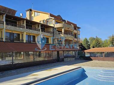 For sale - Hotel in Liaskovec,  Veliko Tarnovo