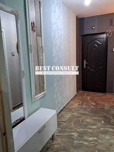 Închiriere - Apartament în Zdraveț,  Ruse