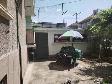 For sale - Floor of a house in Rodina 2,  Ruse