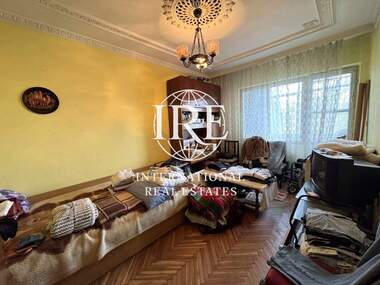 Продажба - Апартамент в Център,  Добрич