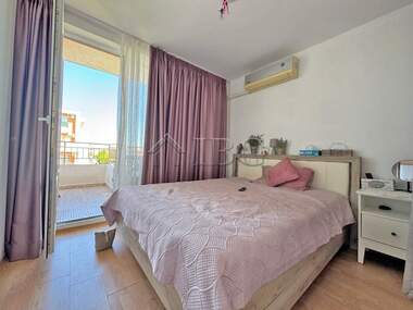 Vânzare - Apartament în Elenite,  Burgas
