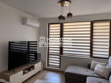 Vânzare - Apartament în Kărșiaka,  Plovdiv