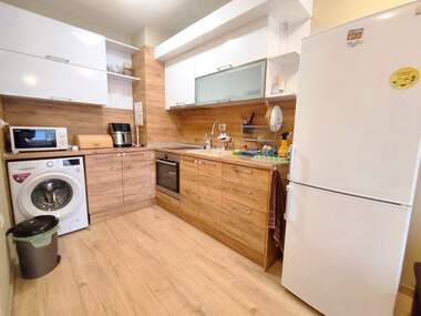 Închiriere - Apartament în Slaveîkov,  Burgas
