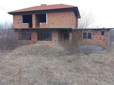 For sale - House in Garvanovo,  Haskovo