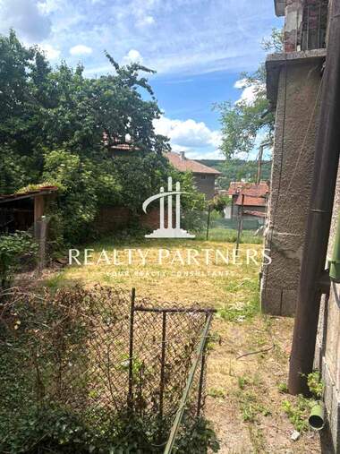For sale - House in Center,  Pernik