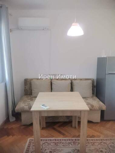 Продажба - Апартамент в Център,  Ямбол