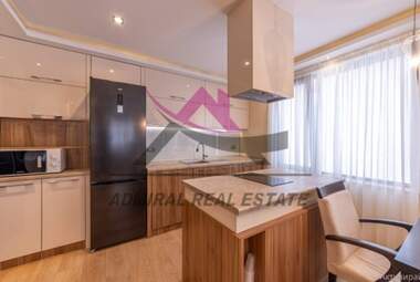 Închiriere - Apartament în Sveti Konstantin i Elena,  Varna