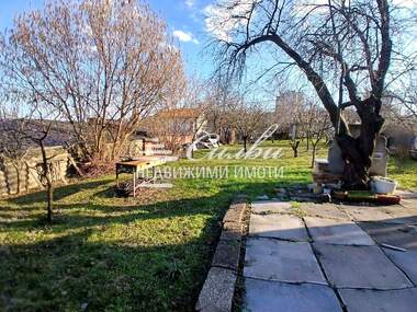 For sale - House in Pod manastira,  Shumen