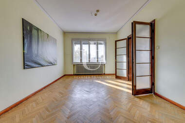 Verkauf - Wohnung in Center,  Sovia