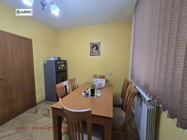 Închiriere - Apartament în Ideal City Center,  Pleven