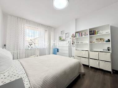 For sale - Apartment in Iujen,  Plovdiv