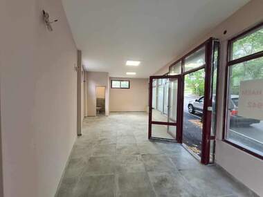 Miete - Laden/Büro/Lager/Schönheitssalon/Gastronomie/Zahnarztbüro in Drujba 1,  Haskowo