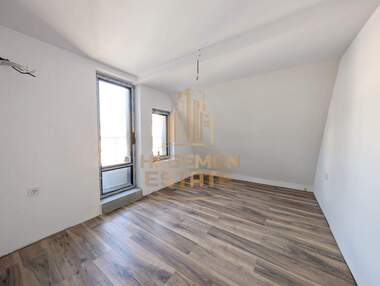 Vânzare - Apartament în Vinița,  Varna