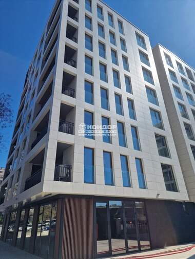 Vânzare - Apartament în Kărșiaka,  Plovdiv