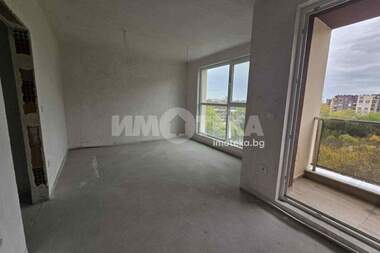 For sale - Apartment in Kiuchuk Parij,  Plovdiv