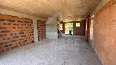 Vânzare - Apartament în Trakata,  Varna