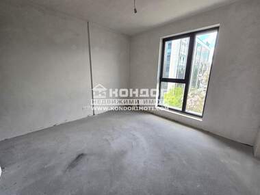 Vânzare - Apartament în Center,  Plovdiv
