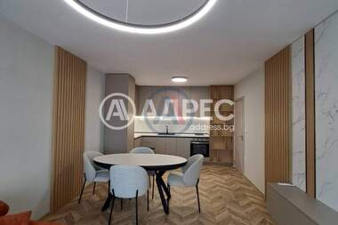 Продажа - Квартира у Център,  Варна