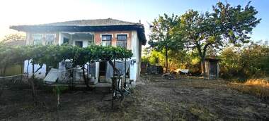 Продажба - Къща в Кривня,  Варна