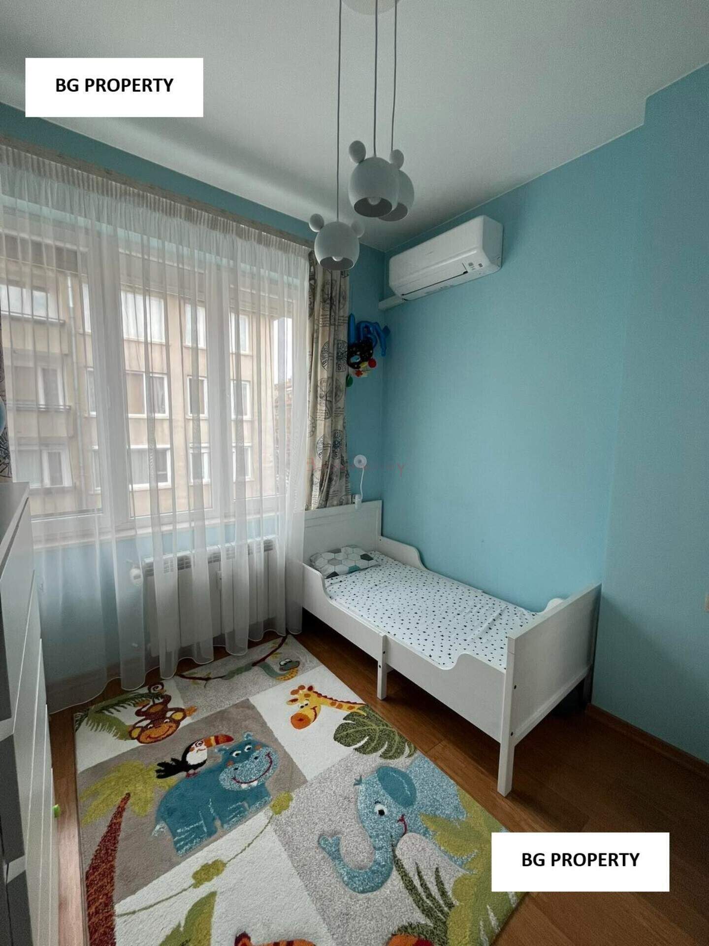 Cu trei camere Apartament în Center, Sofia – fotografia 8