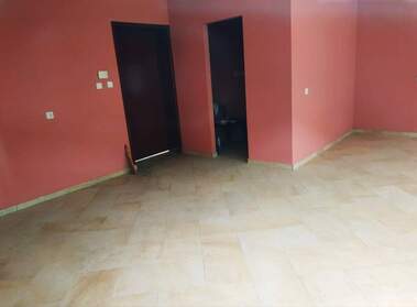 Vânzare - Birou/Magazin/Depozit/Salon de frumusețe/Cabinet de stomatologie în Moșino,  Pernik
