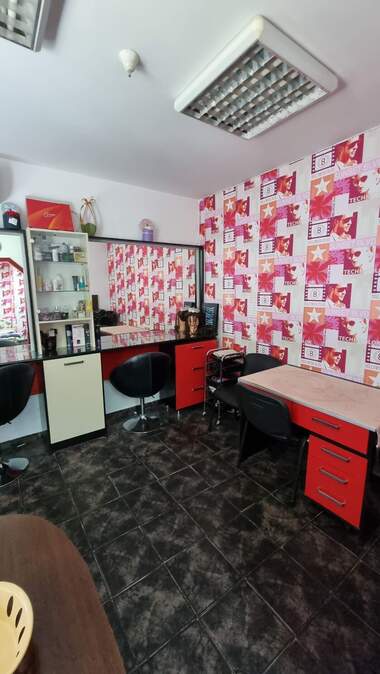 Verkauf - Schönheitssalon/Büro/Laden/Zahnarztbüro in Orel,  Razgrad